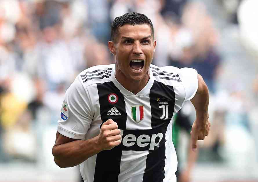 KONAČNO! PRORADIO KRISTIJANO: Pogledajte prve golove Ronalda u dresu Juventusa! Ceh platio Sasuolo (VIDEO)