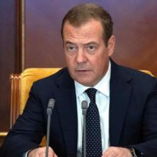KORAK BLIŽE NOVOM SUKOBU U EVROPI?! Medvedev žestoko upozorio OVU članicu NATO saveza: Rizikujete Treći svetski rat