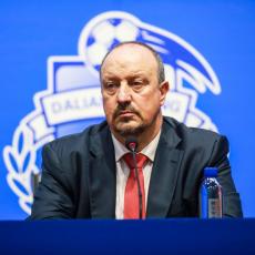 KORONA MU DOŠLA GLAVE: Rafa Benitez napustio Kinu