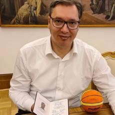 KOŠARKAŠKI SAN JE SVE BLIŽI: Predsednik Srbije postao po drugi put student (FOTO)