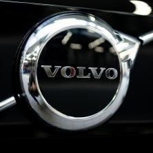 KRAJ JEDNE ERE: Volvo već naredne godine OBUSTAVLJA proizvodnju dizel motora!