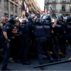 KRVAVI NEMIRI U BARSELONI: Ovako se Španija obračunava sa SEPARATISTIMA! (VIDEO)