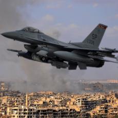 KRVAVI PIR AMERIKANACA: 60 ljudi stradalo od bombardovanja SAD koalicije u Siriji