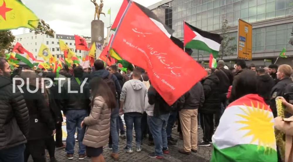 KURDI NA NOGAMA, USTALI PROTIV TURSKE OFANZIVE U SIRIJI: Desetine hiljada ljudi na protestima širom Evrope, traže da se prekinu napadi! (VIDEO)