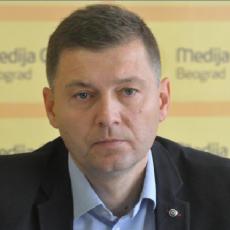 KVAZILEGALISTA ZELENOVIĆ POKAZAO JE SVOJE PRAVO LICE: Potpredsednik SPS pozvao sve građane Šapca da izađu na izbore