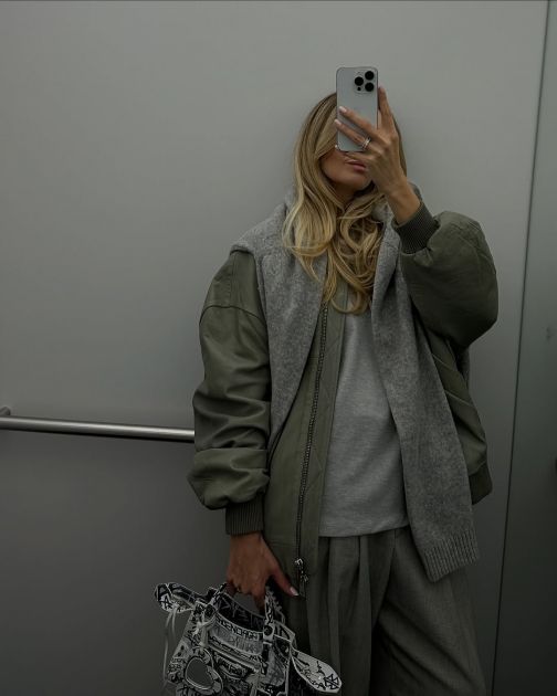 Kada želimo monohromatski look, ove jeseni biramo „groutfit“