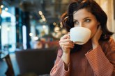Kafa utiče na hormone i menstruaciju; Rizik od neplodnosti je veći za 11 odsto