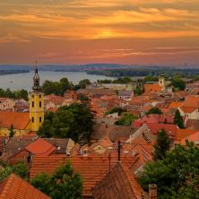 Kafane i restorani na Zemunskoj obali – spoj tradicije, ukusa i dobrog provoda