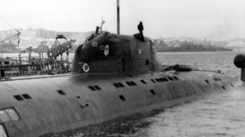 Kako je ruska podmornica odlomila američki sonar