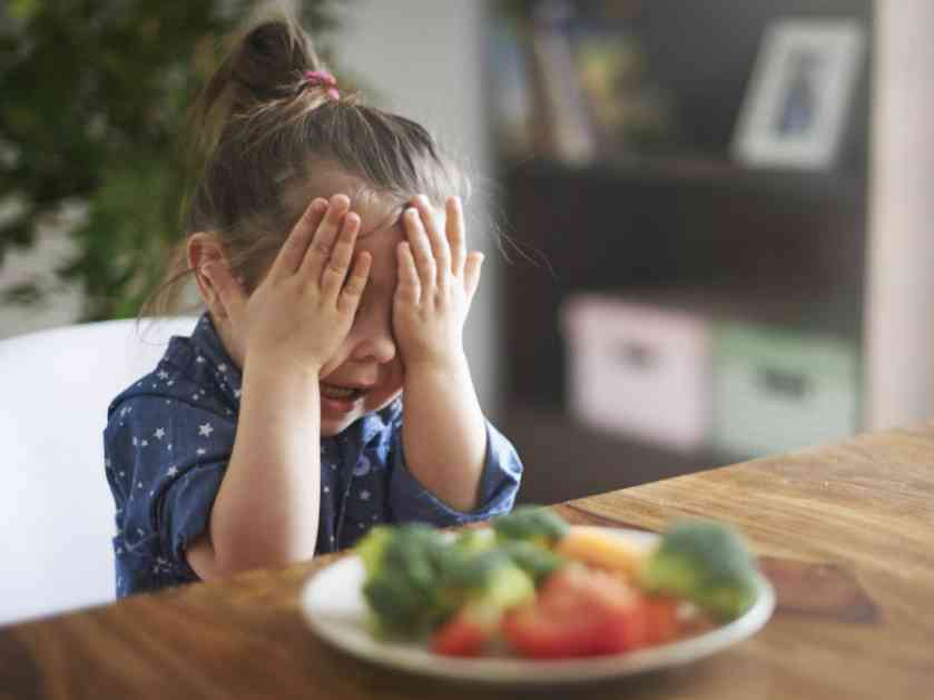 Kako nagovoriti decu da jedu zdravu hranu