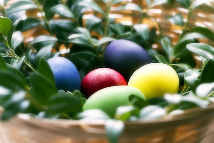 Kako skuvati i ofarbati jaja za Uskrs