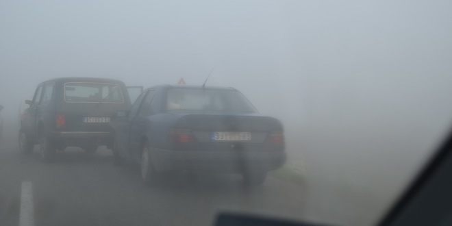 Kako voziti kad je magla na putu?