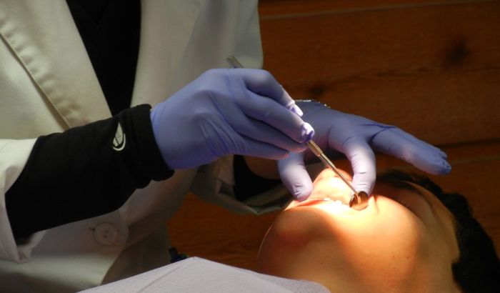 Kako zdravlje zuba utiče na erekciju