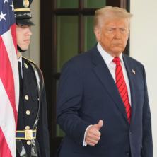Kakva čast za našu zemlju Amerikanac poglavar Rimokatoličke crkve: Tramp čestitao novom papi