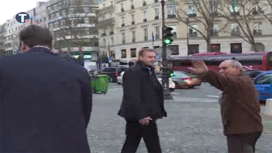 Kamiondžija blokirao ulicu u Parizu zbog Vučića