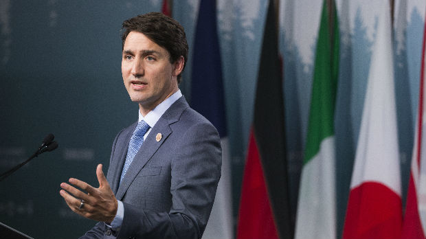 Kanadski premijer se ne seća da je pipkao mladu novinarku?