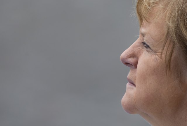 Kancelarko Merkel, odrasli ste u Istočnoj Nemačkoj pokažete odlučnost protiv takvih režima