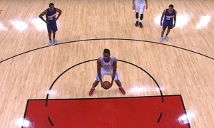 Kao Radivoj Korać: NBA košarkaš oduševio svet izvođenjem slobodnih bacanja u Žućkovom stilu (VIDEO)
