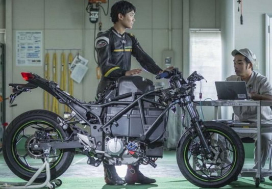 Kawasaki električni motocikl se zove Endeavor
