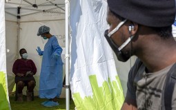 
					Kejptaun žarište koronavirusa u Južnoj Africi 
					
									