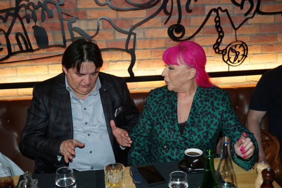 Kemiš u otvorenom pismu otkrio pravu istinu o razvodu: Početkom decembra iselio sam se iz zajedničkog doma...