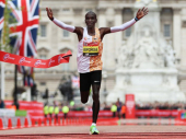 Kenijac ispisao istoriju nestvarnim rekordom, IAAF ne priznaje! VIDEO