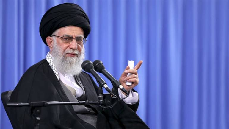Khamenei: Rat nije na vidiku, ali Iran treba jačati odbranu