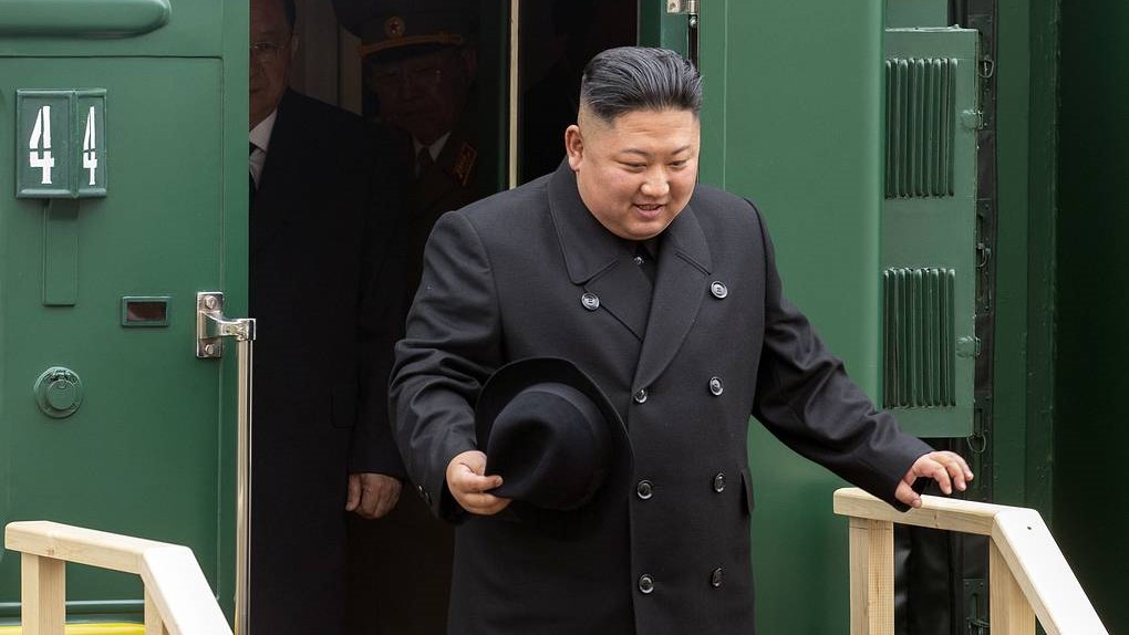 Kim Džong Un uskoro će posetiti Rusiju, najavljuje Kremlj