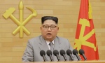 Kimova čestitka: Dugme je na mom stolu, SAD u dometu