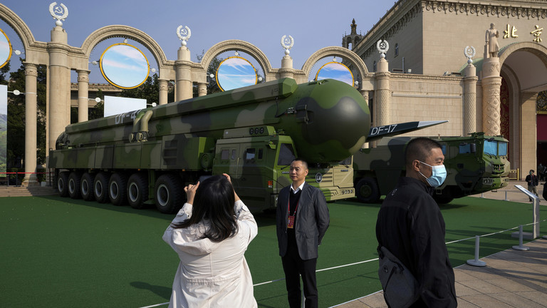 Kina „brzo“ širi svoj nuklearni arsenal – Pentagon