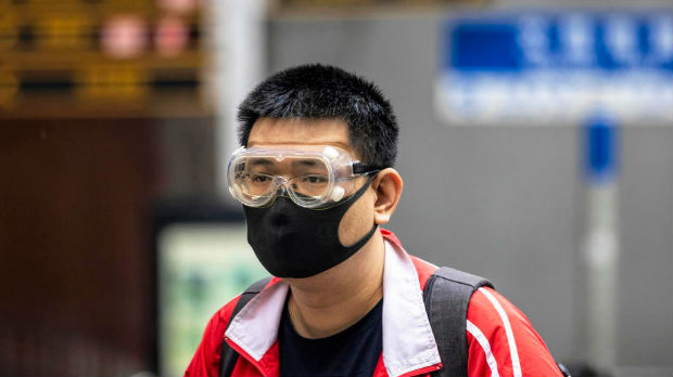 Kina, dronovi upozoravaju građane da nose maske
