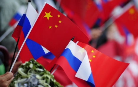 Kina i Rusija žele odbaciti dolar