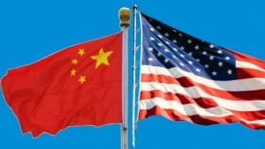 Kina obustavlja posete vojnih brodova SAD Honkongu zbog novog američkog zakona