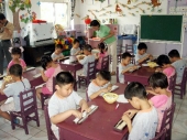 Kina proterala učitelja iz Srbije zbog DROGE