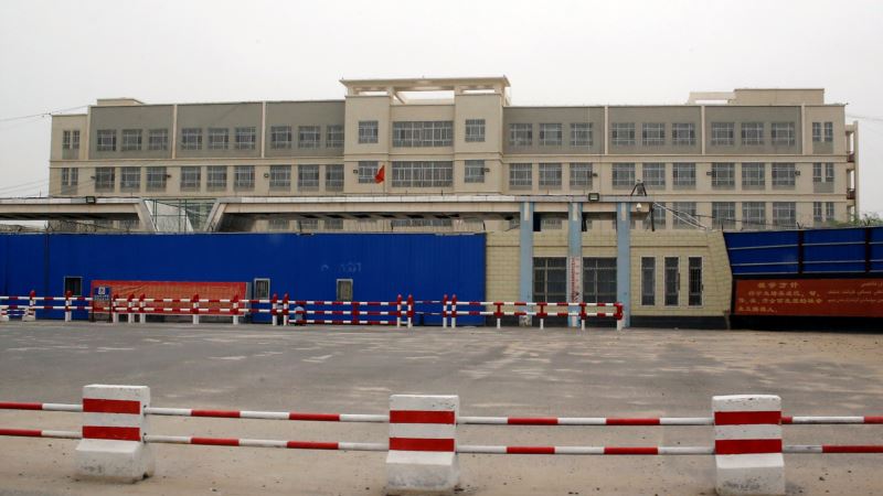 Kina traži otkazivanje sastanka sa SAD, optužbe za represiju u Sinđijangu
