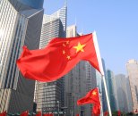 Kina u padu treći mesec zaredom
