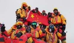 Kineska ekspedicija osvojila najviši svetski vrh radi naučnih istraživanja