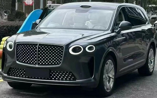 Kineska kopija Bentley Bentayge