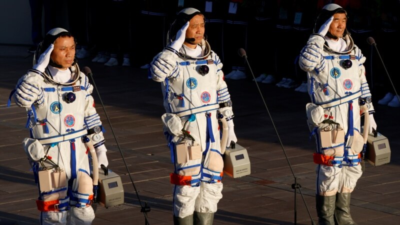 Kineski astronauti završili tromesečnu misiju u svemiru
