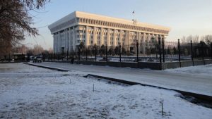 Kirgistan: Demokratija lišena sadržaja