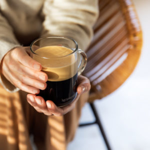 Klasičan Espresso, mlečne kafe ili kremasti napici: Kako izabrati najbolji aparat za kafu za vaš ukus?