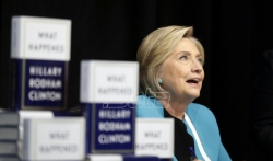 Knjiga Hilari Klinton o porazu na izborima prodata u 300.000 primeraka