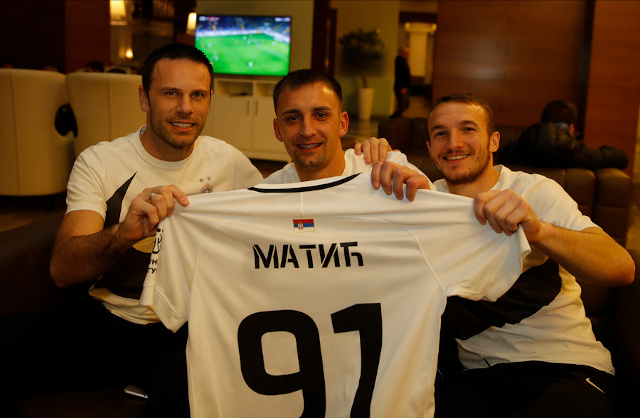 Ko se najviše obradovao Matiću u Partizanu i kako će se izboriti za minutažu pored Sadika? (foto)