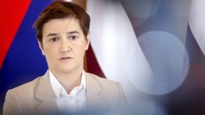„Ko ste vi da komentarišete izjave predsednika Srbije, koji levi faktor Evropske unije?“: Brnabić komentarisala izjavu Picule o Vučiću