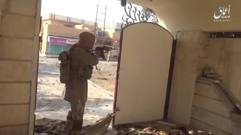 Koalicija: U Mosulu ostalo manje od 1.000 boraca ISIL-a