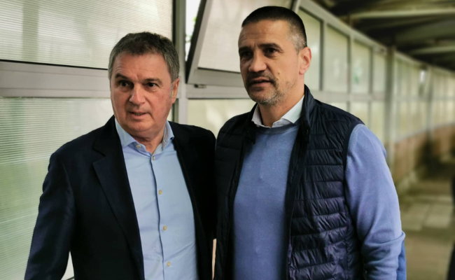 Koliko će trajati ubeđivanje Bate Mirkovića, ima li on uopšte želju da se bavi trenerskim poslom u Srbiji?