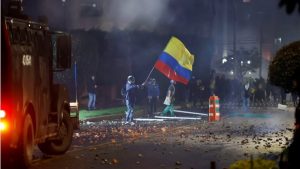Kolumbija: Najmanje 17 mrtvih u višednevnim protestima zbog poreskih reformi