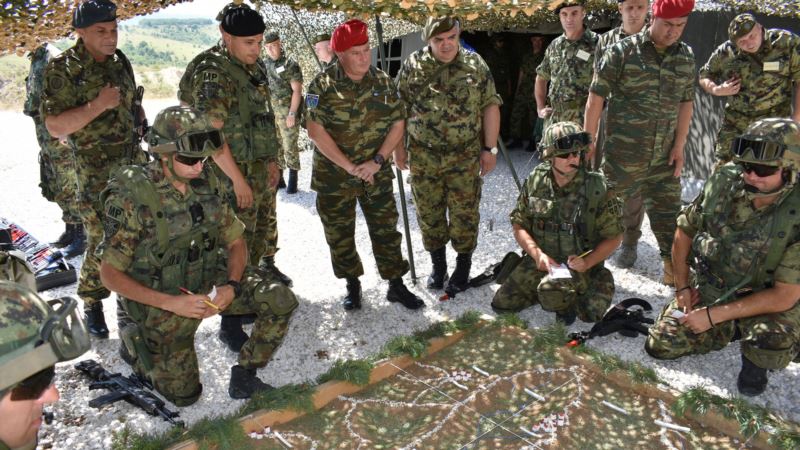 Komandant vojne borbene grupe EU u poseti Srbiji