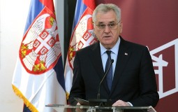 
					Komersant: Vučićeva kandidatura ometa Nikolićeve planove 
					
									