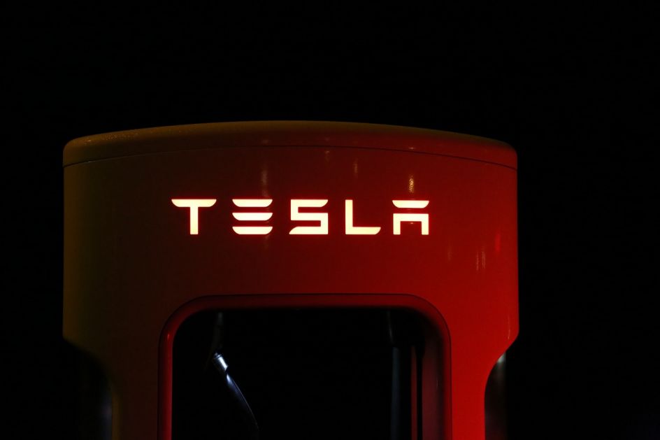 Kompanija Tesla vrijedna preko bilion dolara